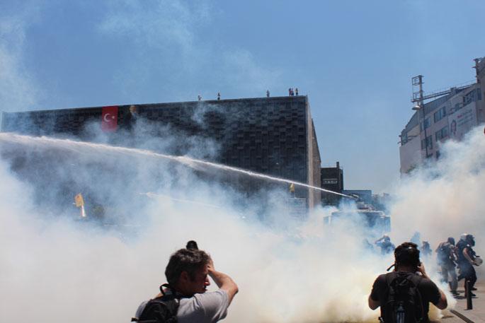 1 Mayıs’a  doğru kadınlar