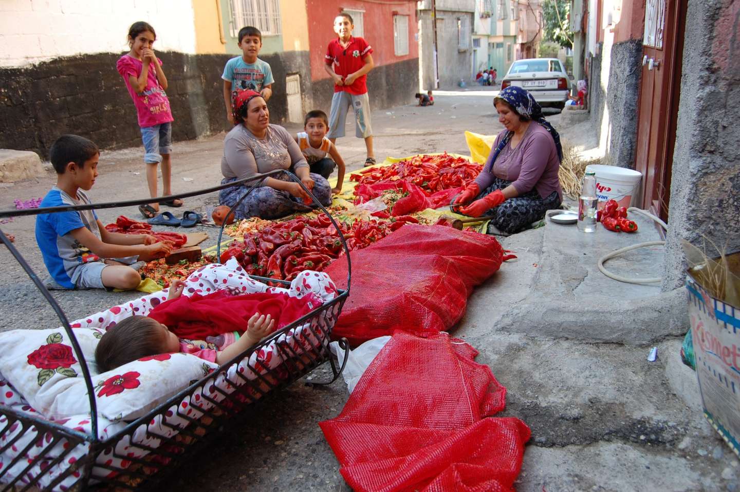 Yüzlerdeki gülümsemenin ortak adı: BARIŞ