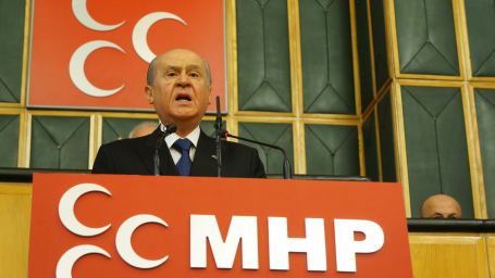 Bahçeli, İdris Naim Şahin'e sahip çıktı