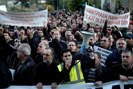 Kıbrıs’ta sermaye planı uygulanacak