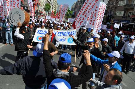 İşçi sınıfı 1 Mayıs’ı ittifaklarıyla kutladı