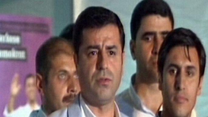 Demirtaş: Despotizme, tek adamlığa karşı kardeş halklar var