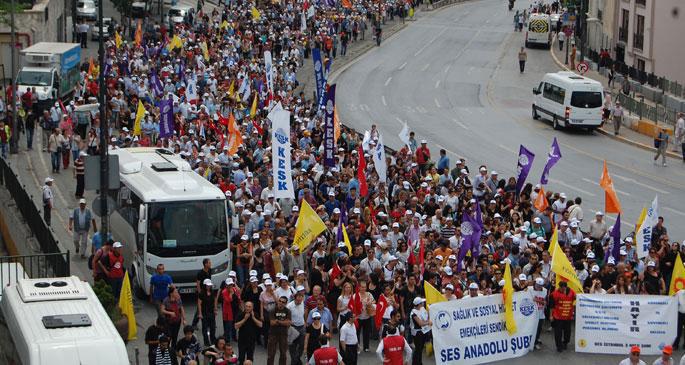 Eğitim emekçileri 26 Şubat\'ta genel greve gidecek 