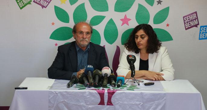 HDP: Bayrağı indiren kişi şaibeli