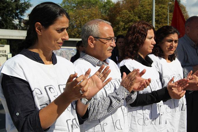 HDP’li vekillerin Cenevre’deki eylemleri sürüyor