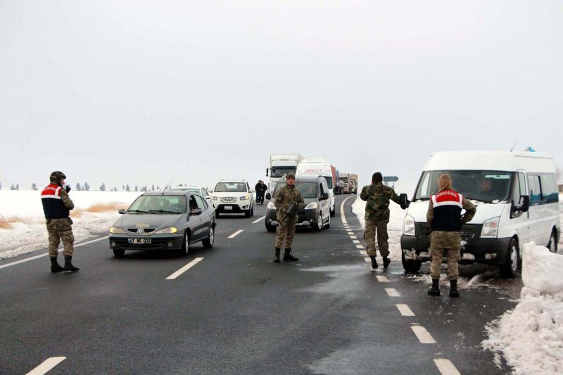 Nusaybin-Cizre yolu kontrollü açıldı