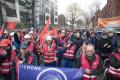 Siemens çalışanları Berlin‘de protesto gösterisi yaptı