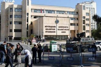 Diyarbakır Belediyesinde, kayyum döneminde atanan 11 bürokrat görevden alındı