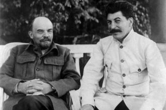 Josef Stalin kimdir?