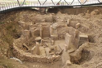 Göbeklitepe'de öğütme taşları bulundu