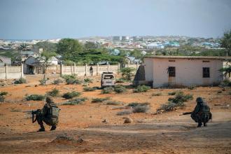 Somali'de bir plaj ve otele düzenlenen saldırıda 32 kişi öldü