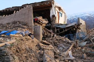 İki deprem, iki benzeşen senaryo