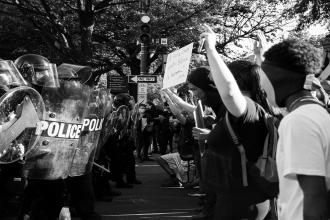 La Haine: Polis şiddetinin gölgesinde yaşam mücadelesi