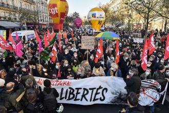 La jeunesse est dans la rue*