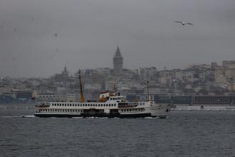 İstanbul’da lodos nedeniyle bazı vapur seferleri iptal edildi