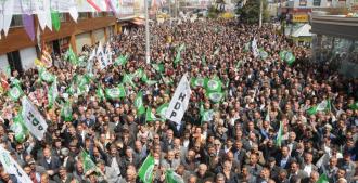 Miting değil seçim bürosu açılışı!