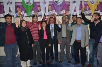 AKP'den HDP'ye toplu katılım