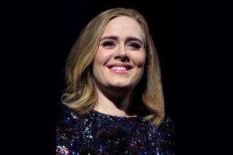 Spotify, Adele'in karışık dinleme butonunun devre dışı bırakılması isteğini kabul etti