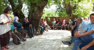 Finikeli kadınlar: ‘Ümidimiz sizsiniz’