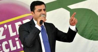 Demirtaş: Evde, konserve mi açacaksınız Erdoğan'ı çağırın gelir; hiçbir açılışı kaçırmaz!