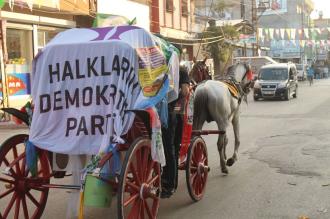 HDP’nin seçim faytonu