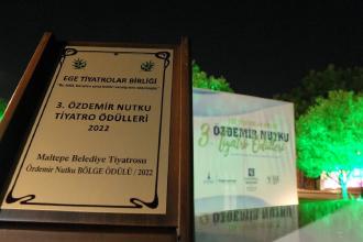 Maltepe Belediye Tiyatrosu “Özdemir Nutku Bölge Özel Ödülü”ne layık görüldü