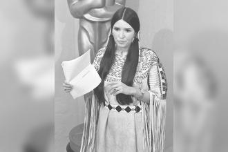 Brando'nun oscarı ret konuşmasını gerçekleştiren Amerikan yerlisi oyuncu Sacheen Littlefeather yaşamını yitirdi