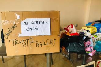 Kız Kardeşlik Köprüsü kampanyasına tekstil işçisi kadınlar destek veriyor