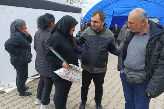 Ercüment Akdeniz deprem bölgesi Pazarcık'ta köylülerle buluştu: Deprem suçlarının hesabını soracağız