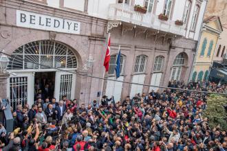 İZENERJİ işçileri: Sözleşmelerimiz için omuz omuza mücadele