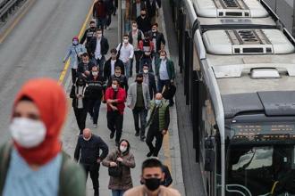 Üniversite öğrencilerinden araştırma: Metrobüs kullanan kadınların çoğu güvenlik önlemlerini yetersiz buluyor