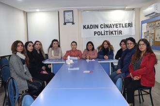 KESK Adana Kadın Meclisi: Kadınlar en çok, hapsedilmek istendikleri evlerde öldürüldü