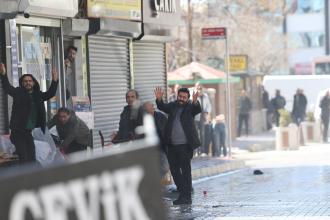 Bakanlık kayyum eylemlerine müdahaleye "yasal zor kullanma yetkisi" dedi