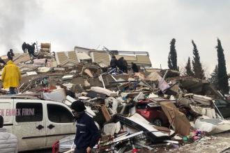 115 kişinin hayatını kaybettiği Ebrar Sitesi B Blok davasında karar: Tepebaşı ve Öz'e 18 yıl hapis, 3 sanığa beraat