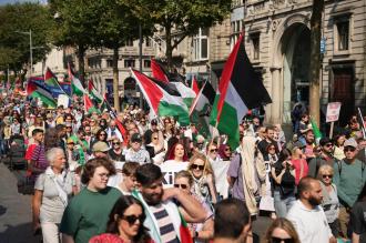 İrlanda'nın başkenti Dublin'de Filistin için ulusal yürüyüş düzenlendi