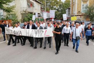 Dilovası Çerkeşli halkı beton santraline karşı yürüdü