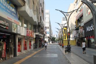 İskenderun’da esnaf kepenk kapatmanın eşiğinde