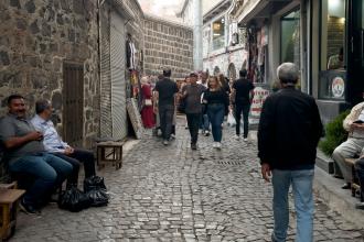 "Kültür Yolu Festivali Diyarbakır’ın kültürünü, tarihini içermiyor"