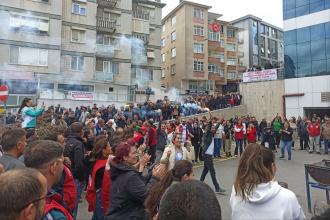 Kartal’da sözleşme imzalandı, işçiler tepkili