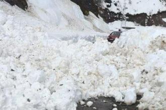 Artvin’de 6 köyün yolu çığ nedeniyle kapandı