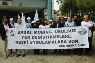 Adana'da Ekrem Tok Ruh Sağlığı Hastanesi’nde sağlık emekçilerinden baskılara tepki