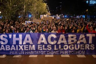 Barcelona'da yüksek kira fiyatlarına karşı protesto