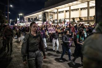 Gazze’de ateşkes ve saldırıların durması için Tel Aviv’de eylem