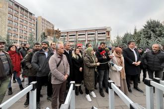 Mülakat mağduru öğretmenler MEB önünde: Verdiğiniz sözleri tutun