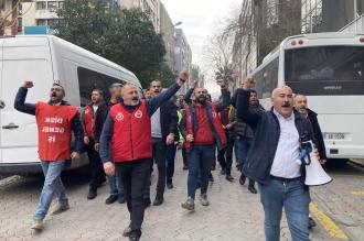 Evrensel'in manşeti | Sabır taşı çatlıyor