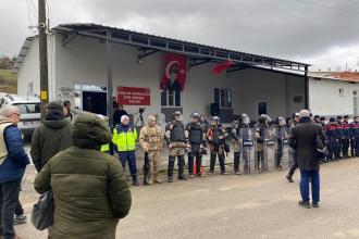 “Halkın katılımı toplantısı”na yurttaşların katılması engellendi