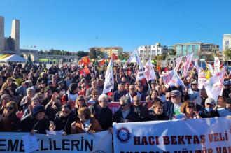 Emeklilerden "Geçinemiyoruz" mitingi: Kirayı, faturayı, ekmeği, suyu mu boykot edelim!