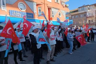 Almer Tekstil’de sendikaya üye olan 12 işçi işten atıldı