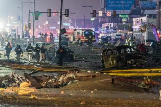 ABD'de ikinci uçak kazası: Philadelphia'da özel jet, yerleşim yerine düştü; ölü ve yaralılar var