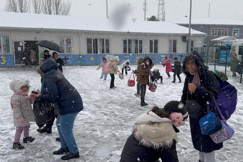 Aksaray'da kar nedeniyle eğitime ara